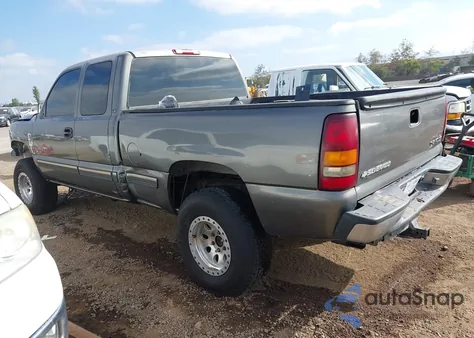 2001 Chevrolet Silverado 1500 Ls из США, поврежденный, VIN 2GCEC19T811324075